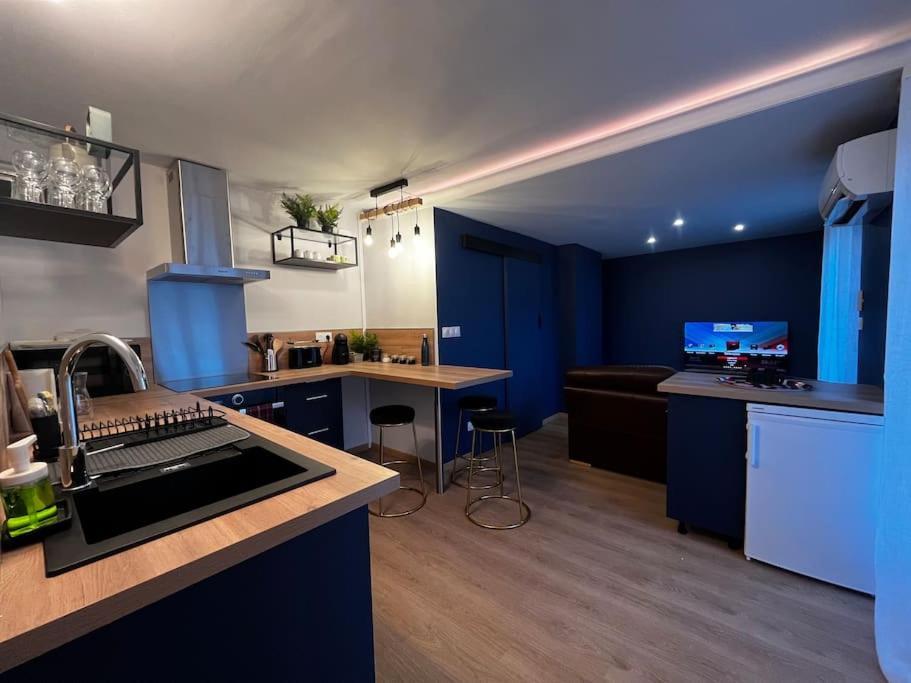 Superbe Appartement Centre B Бурж Екстер'єр фото